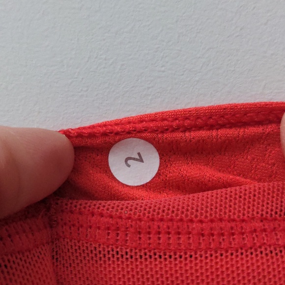 Lululemon Free To Be Tank, Love Red, Womens Size 2 - Picture 8 of 8